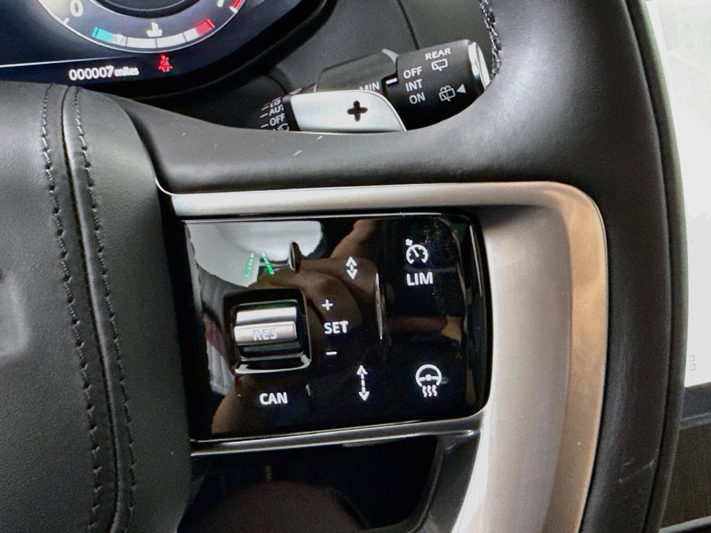New 2026 Land Rover Range Rover SE AWD/4WD image 13