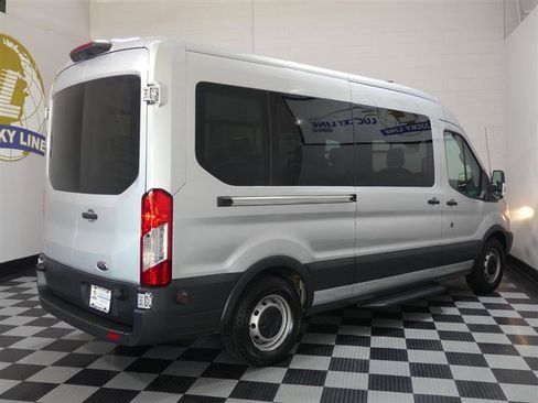Used 2018 Ford Transit 350 XL image 9