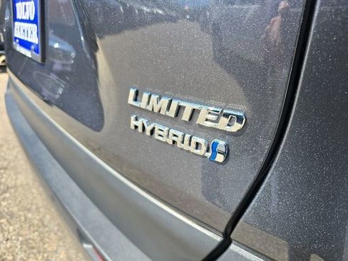 Used 2023 Toyota RAV4 Limited AWD/4WD image 15
