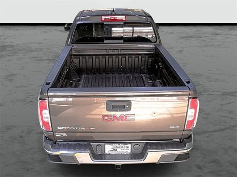 Used 2019 GMC Canyon SLE w/ SLE Convenience Package image 3