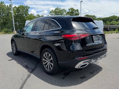 Certified 2024 Mercedes-Benz GLC 300 4MATIC image 5
