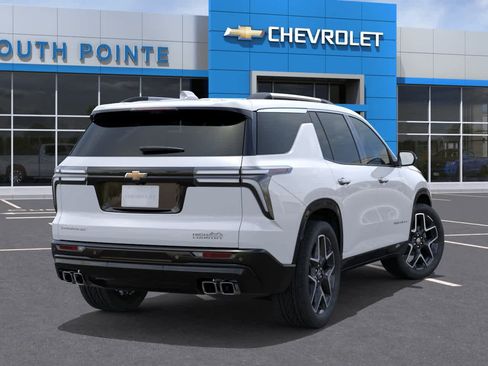 New 2026 Chevrolet Traverse High Country w/ LPO, Floor Liner Package FWD image 4