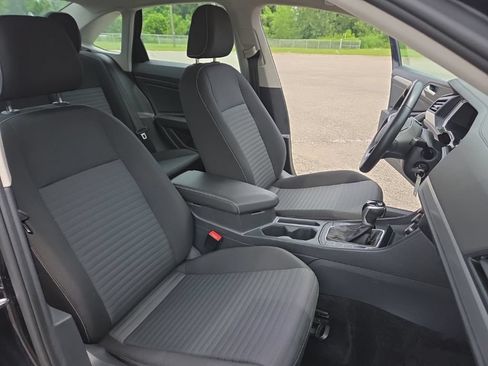 Used 2024 Volkswagen Jetta S FWD image 20