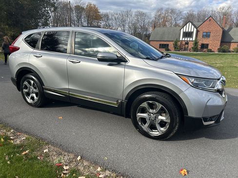 Used 2019 Honda CR-V EX image 2