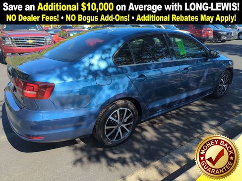 Used 2017 Volkswagen Jetta SE image 10