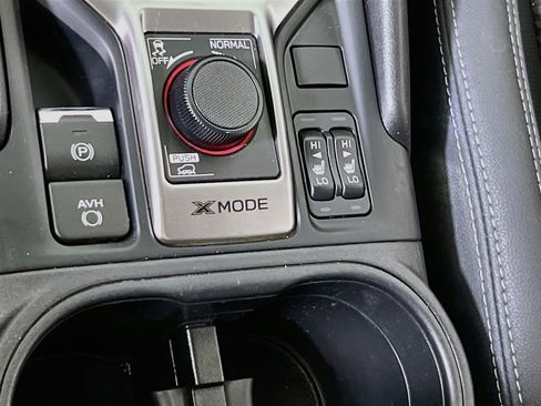 Used 2020 Subaru Forester Premium AWD/4WD image 19