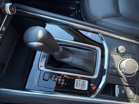 Used 2023 MAZDA CX-5 Carbon Edition image 24