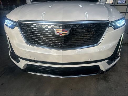 Used 2021 Cadillac XT6 Luxury FWD image 13