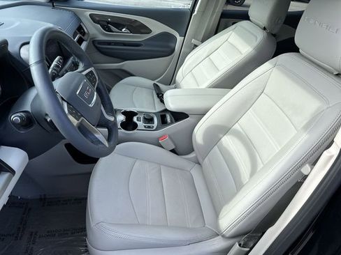 Certified 2023 GMC Terrain Denali w/ Denali Premium Package image 15