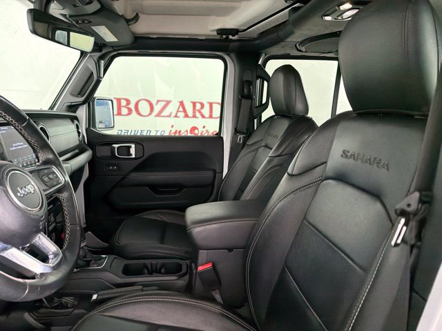 Used 2023 Jeep Wrangler Unlimited Sahara w/ Cold Weather Group AWD/4WD image 19