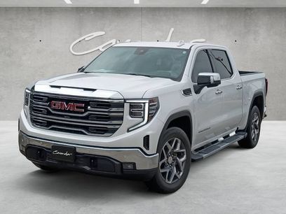 Used 2024 GMC Sierra 1500 SLT w/ SLT Premium Plus Package