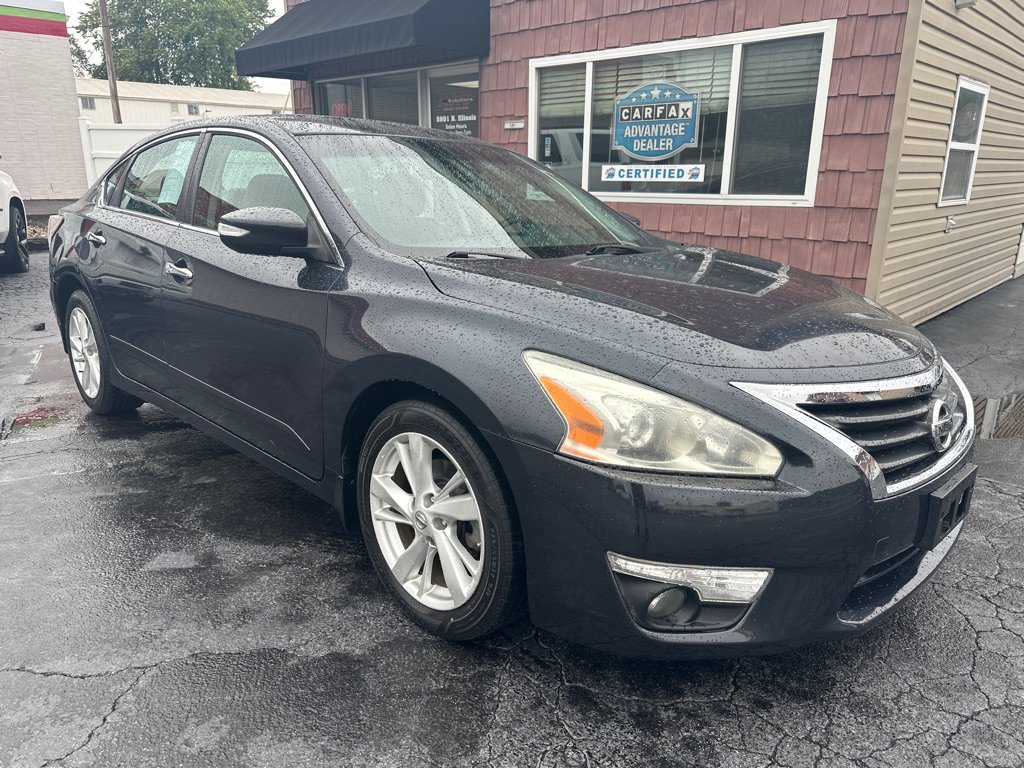 Used 2015 Nissan Altima 2.5 SL w/ Moonroof Package FWD image 1