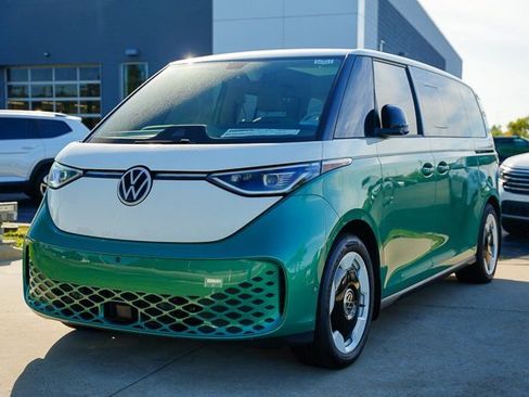 New 2025 Volkswagen ID. Buzz 1st Edition image 4