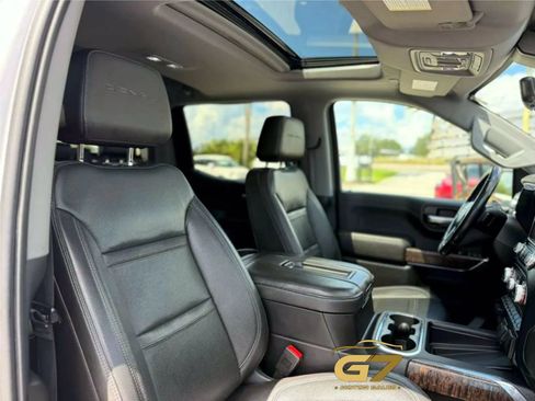 Used 2019 GMC Sierra 1500 Denali w/ Denali Ultimate Package AWD/4WD image 11