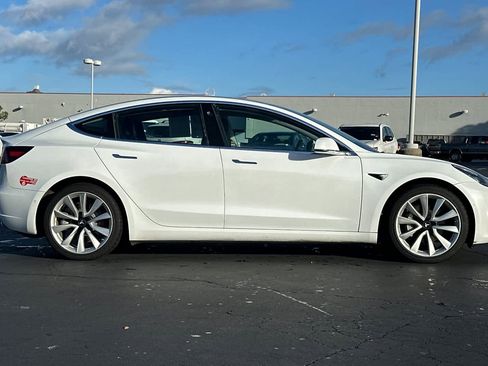 Used 2018 Tesla Model 3 Long Range image 6