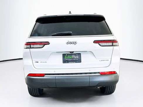Used 2022 Jeep Grand Cherokee L Limited AWD/4WD image 7