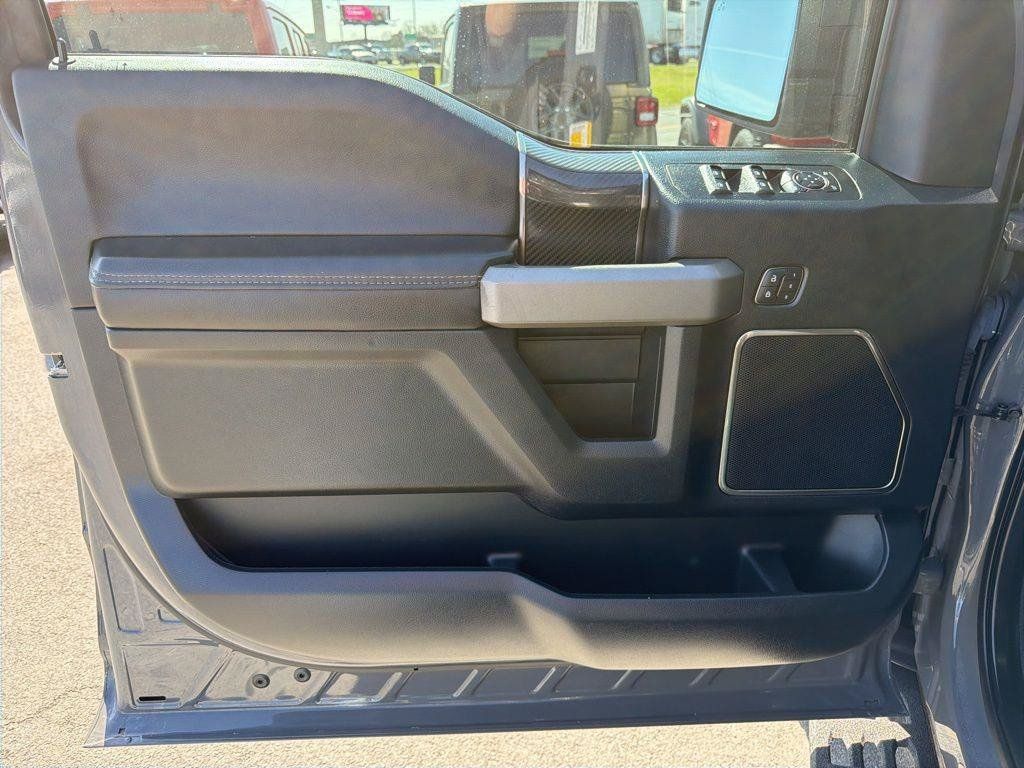 Used 2020 Ford F150 Raptor w/ Equipment Group 802A Luxury AWD/4WD image 25