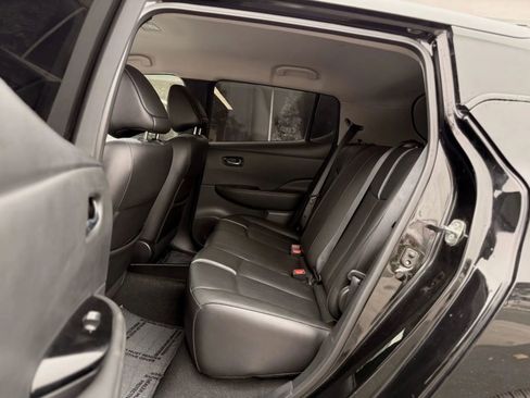 Used 2019 Nissan Leaf SL w/ SL Technology Package image 22