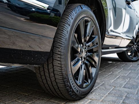 Used 2024 Lincoln Navigator Reserve AWD/4WD image 53