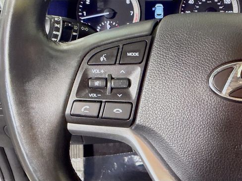 Used 2021 Hyundai Tucson Limited FWD image 14