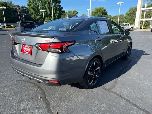 Used 2024 Nissan Versa SR FWD image 7