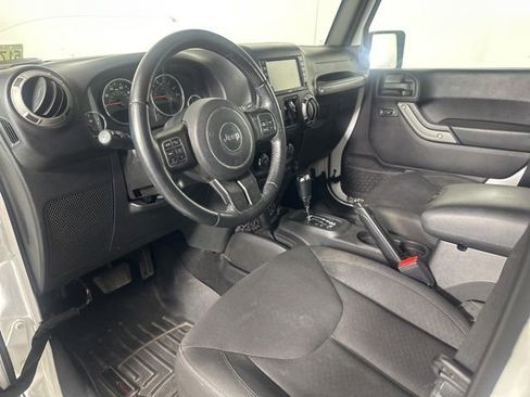 Used 2016 Jeep Wrangler Unlimited Sport w/ Quick Order Package 24S AWD/4WD image 8