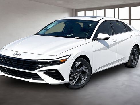 New 2026 Hyundai Elantra Limited image 2