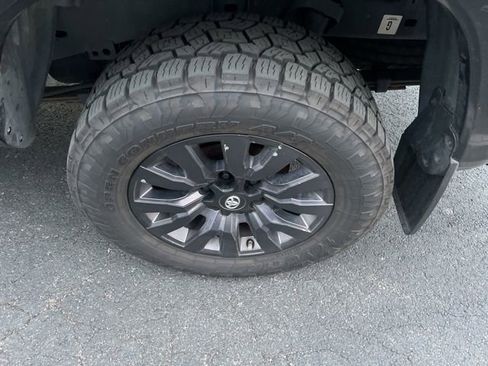 Used 2021 Toyota Tacoma Limited w/ Nightshade Package image 6