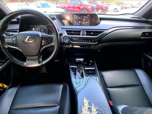 Used 2019 Lexus UX 250h w/ Accessory Package image 14