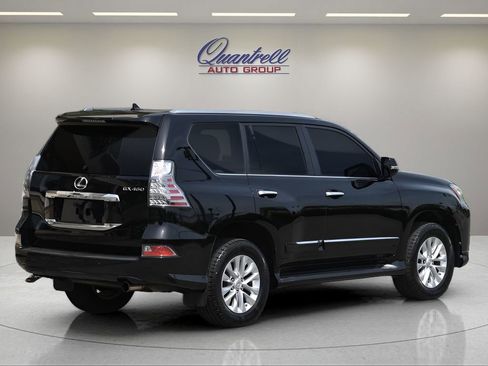 Used 2015 Lexus GX 460 w/ Premium Package AWD/4WD image 4