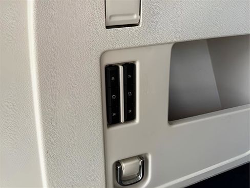 Used 2020 Lincoln Navigator L Black Label image 13