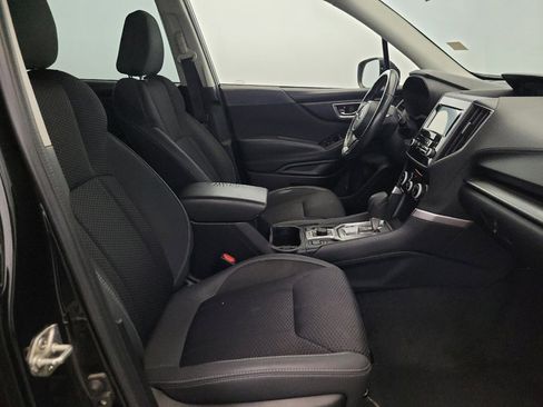 Used 2021 Subaru Forester Premium AWD/4WD image 21