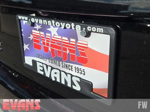 Used 2026 Toyota Camry XLE w/ Premium Plus Package image 32