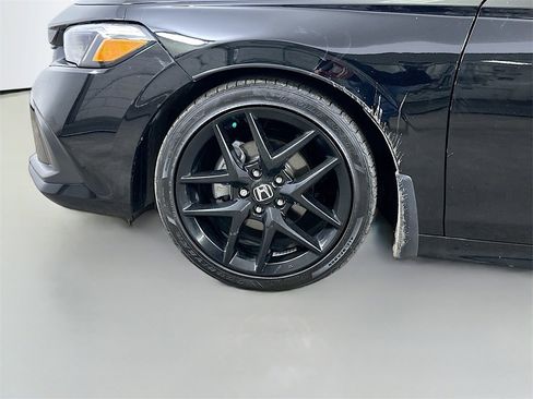Used 2024 Honda Civic Sport image 8