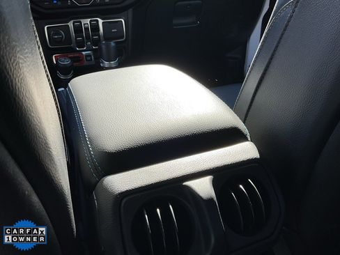 Used 2023 Jeep Wrangler Unlimited Rubicon 4xe w/ Steel Bumper Group image 45