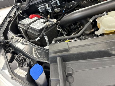 Used 2022 Ford F150 Limited image 34