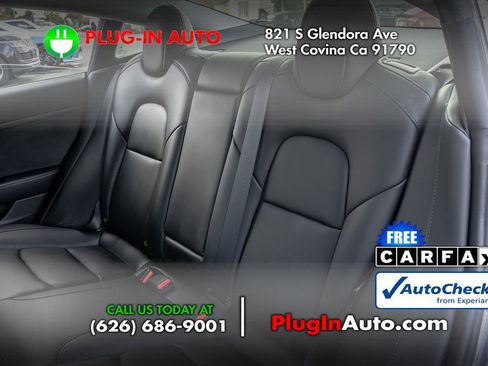 Used 2023 Tesla Model 3 Standard Range image 10