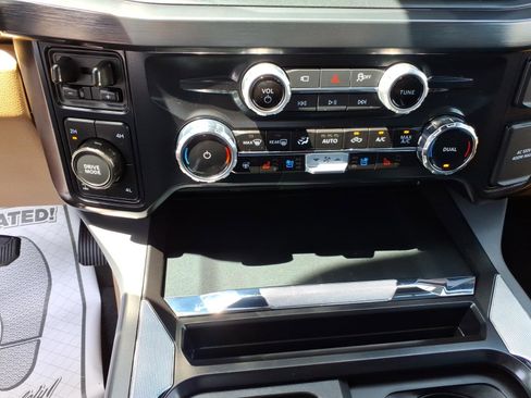 Used 2025 Ford F250 Lariat w/ Lariat Ultimate Package image 15