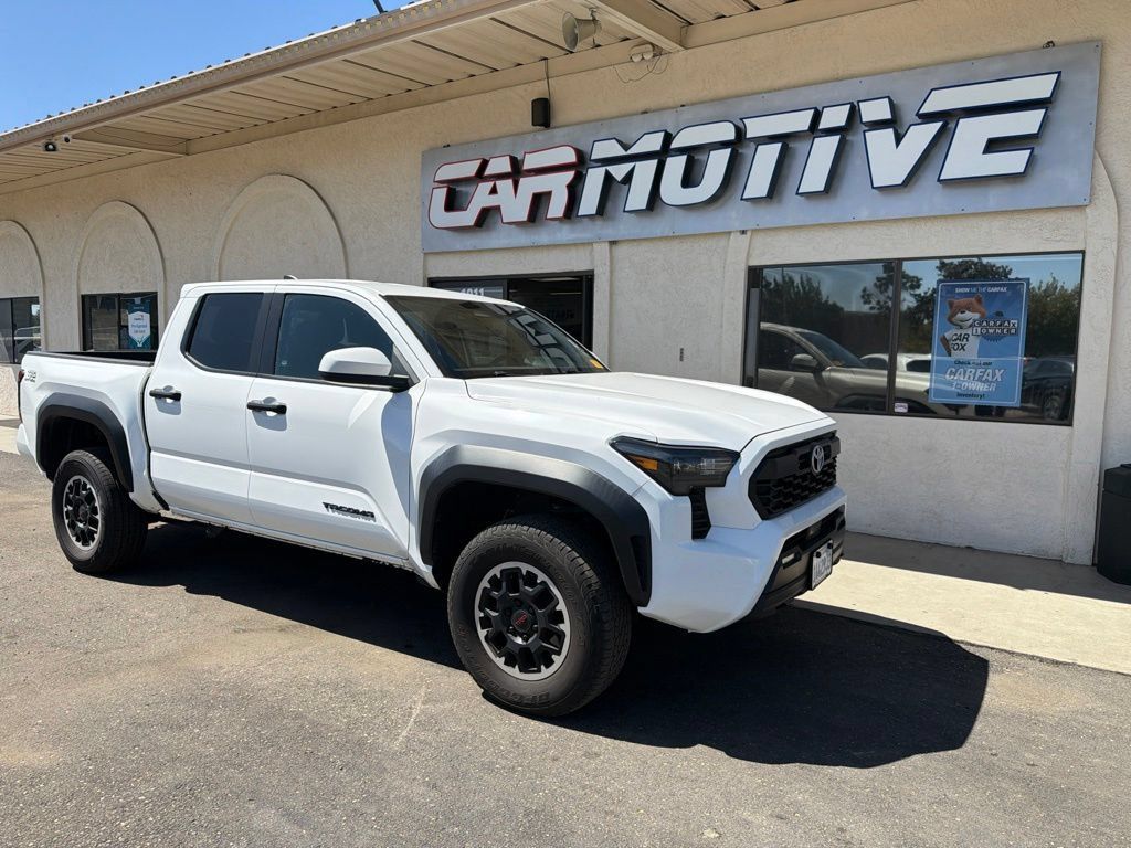 Used 2024 Toyota Tacoma TRD Off-Road AWD/4WD image 1