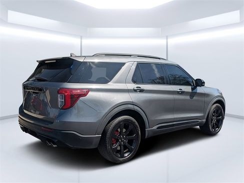 Used 2021 Ford Explorer ST w/ Equipment Group 401A image 3