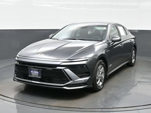 Certified 2026 Hyundai Sonata SE FWD image 1