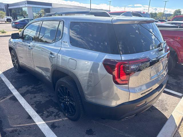 Used 2023 GMC Acadia SLT w/ Elevation Edition FWD image 3