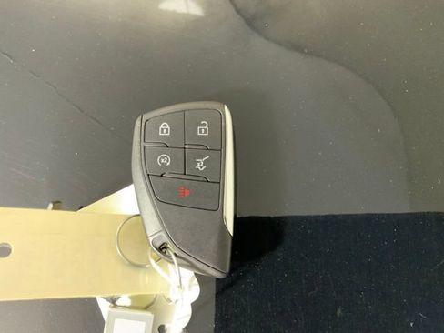 Used 2026 Chevrolet Equinox LT w/ Convenience Package II AWD/4WD image 39