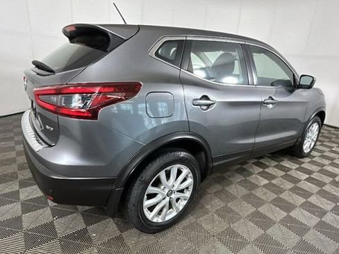 Used 2022 Nissan Rogue Sport S AWD/4WD image 3