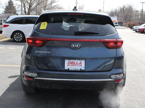 Used 2020 Kia Sportage LX image 6