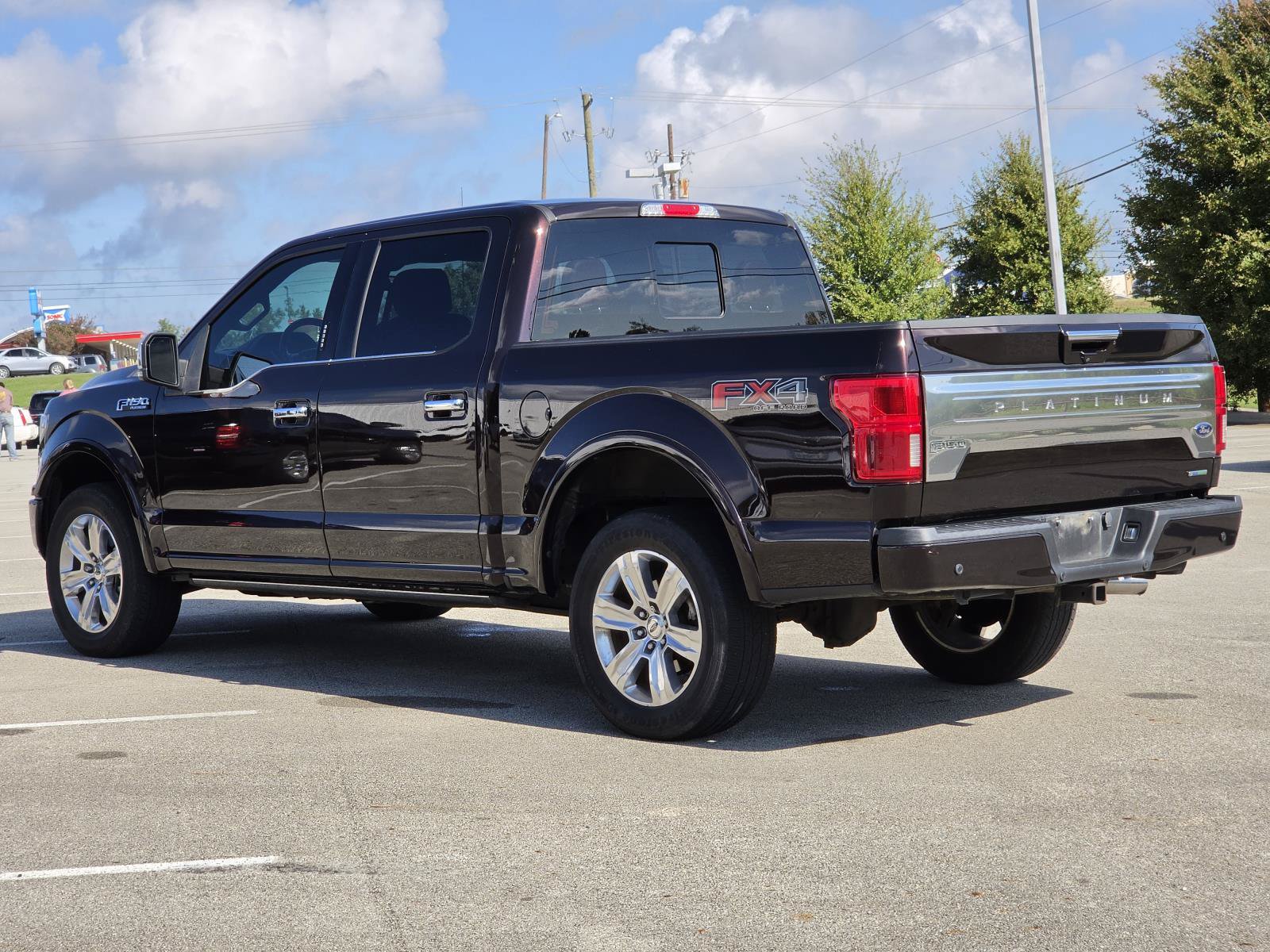 Used 2018 Ford F150 Platinum w/ Equipment Group 701A Luxury AWD/4WD image 6