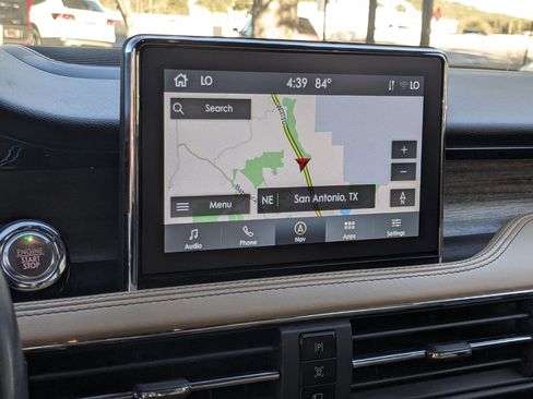 Used 2022 Lincoln Corsair Reserve w/ Elements Package image 16