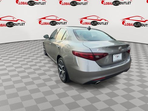 Used 2019 Alfa Romeo Giulia Ti w/ Cold Weather Package AWD/4WD image 6