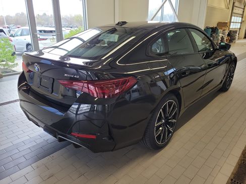 New 2026 BMW i4 xDrive40i w/ M Sport Package AWD/4WD image 7