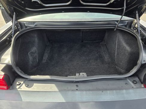 Used 2009 Dodge Challenger R/T image 12